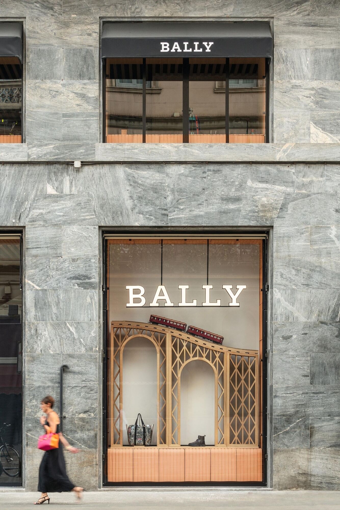 Bally Montenapoleone Casper Mueller Kneer Architects Copyright Paul Riddle DSL1933 Editsm2