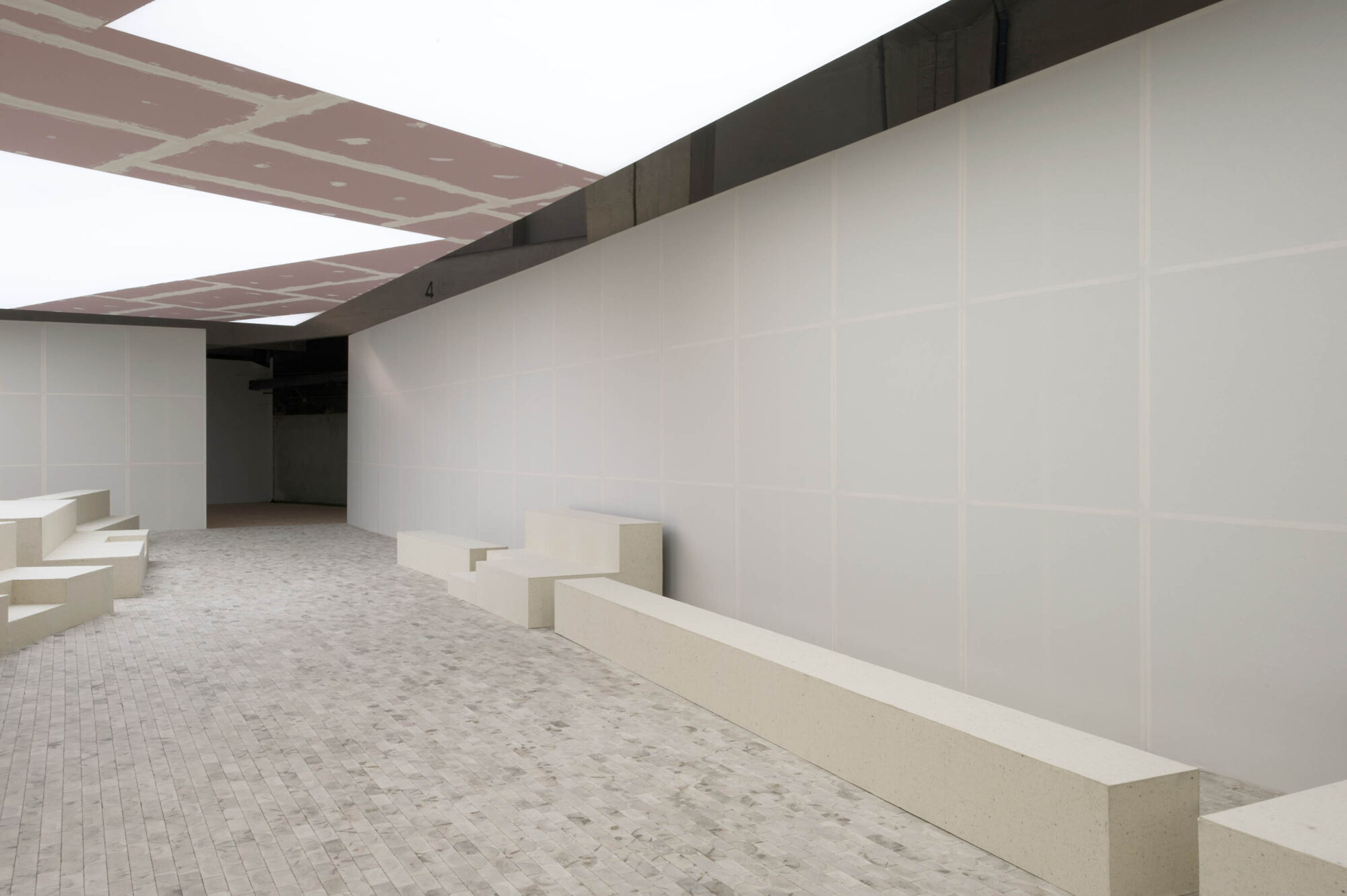 Celine Runway Show Fall Winter 13 14 Casper Mueller Kneer Architects Copyright Valerie Bennett 201302