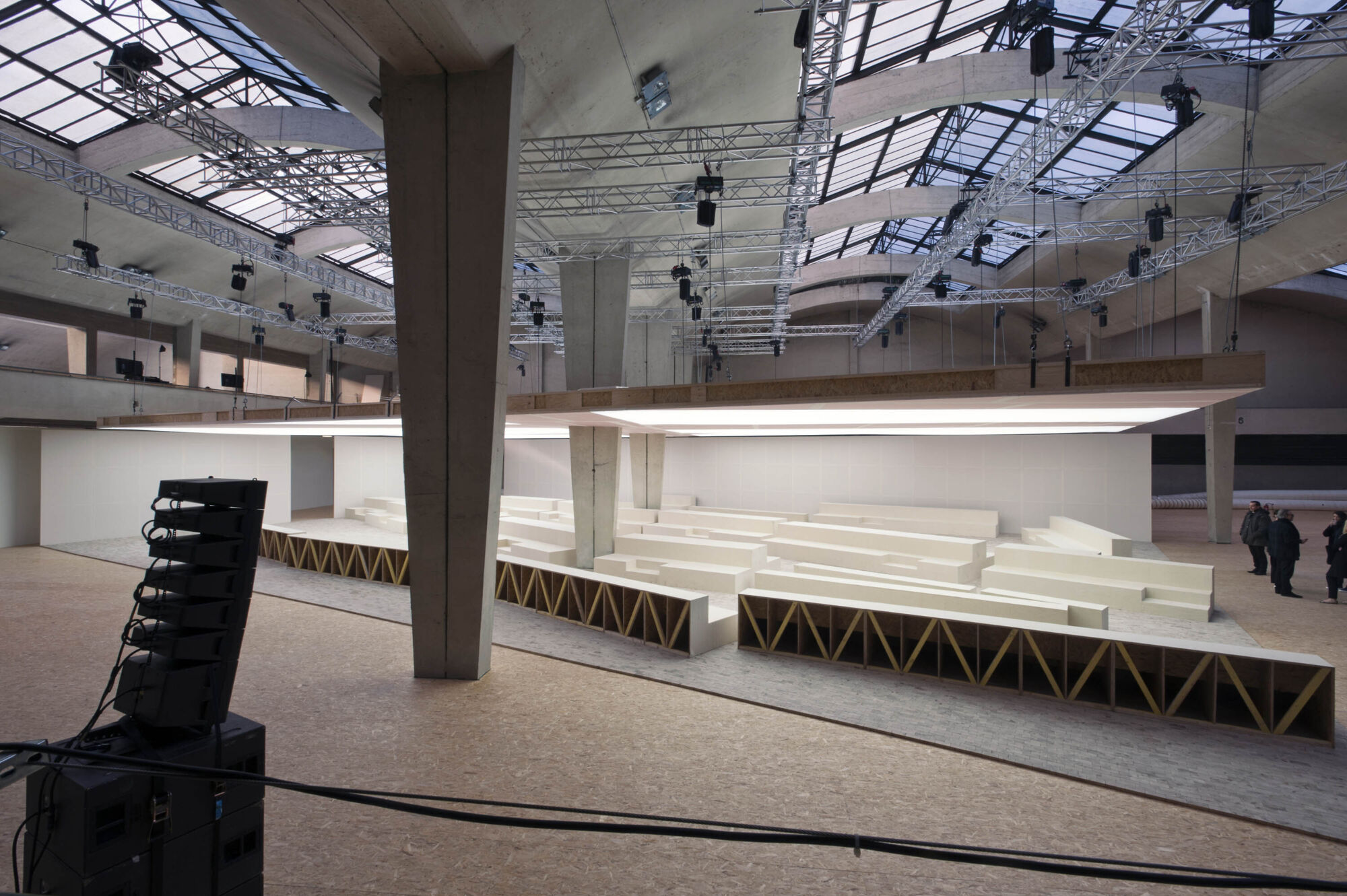 Celine Runway Show Fall Winter 13 14 Casper Mueller Kneer Architects Copyright Valerie Bennett 201304