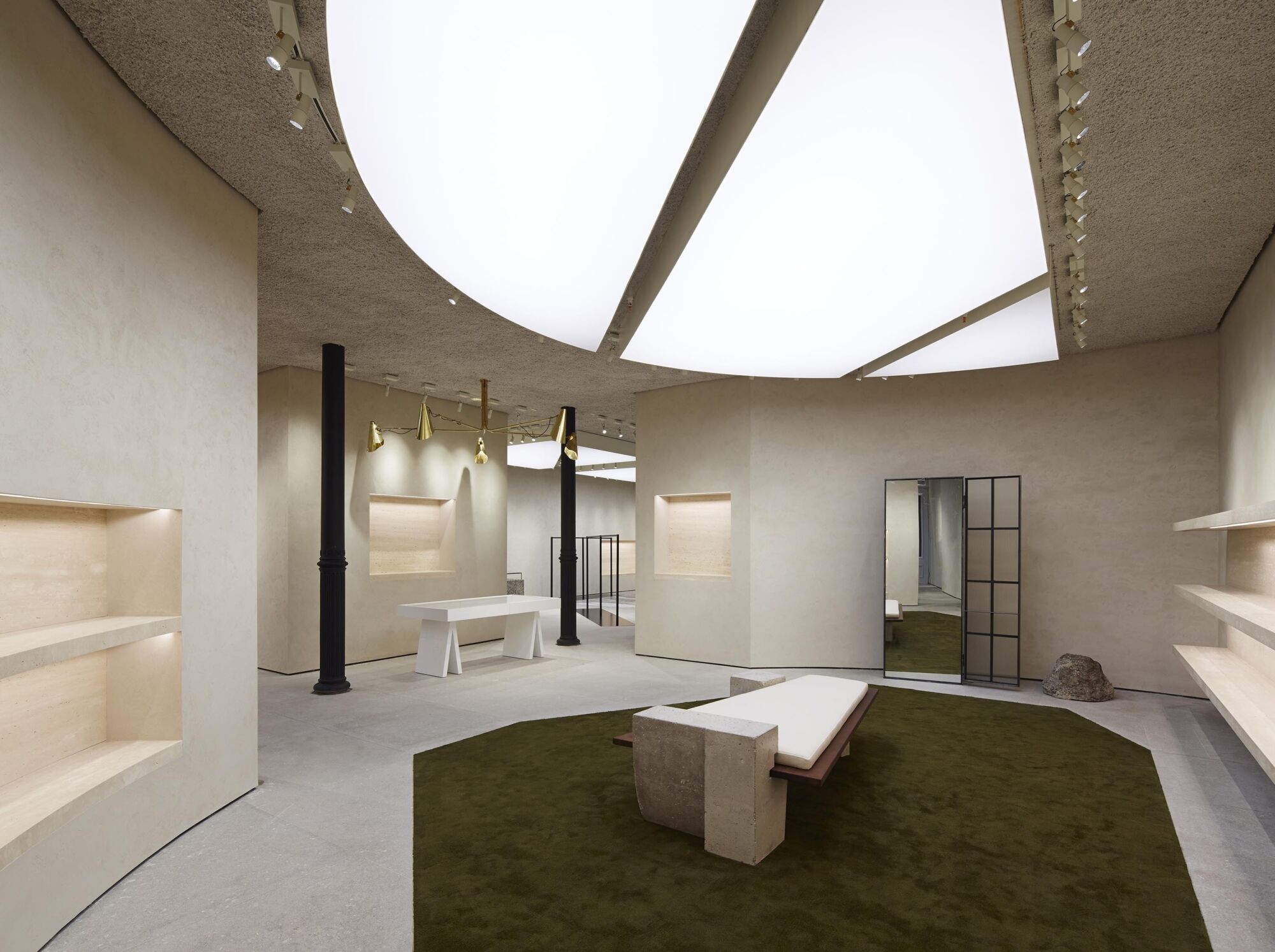 Celine SOHO New York Casper Mueller Kneer Architects Copyright Paul Riddle V8 B1979 Final Crop