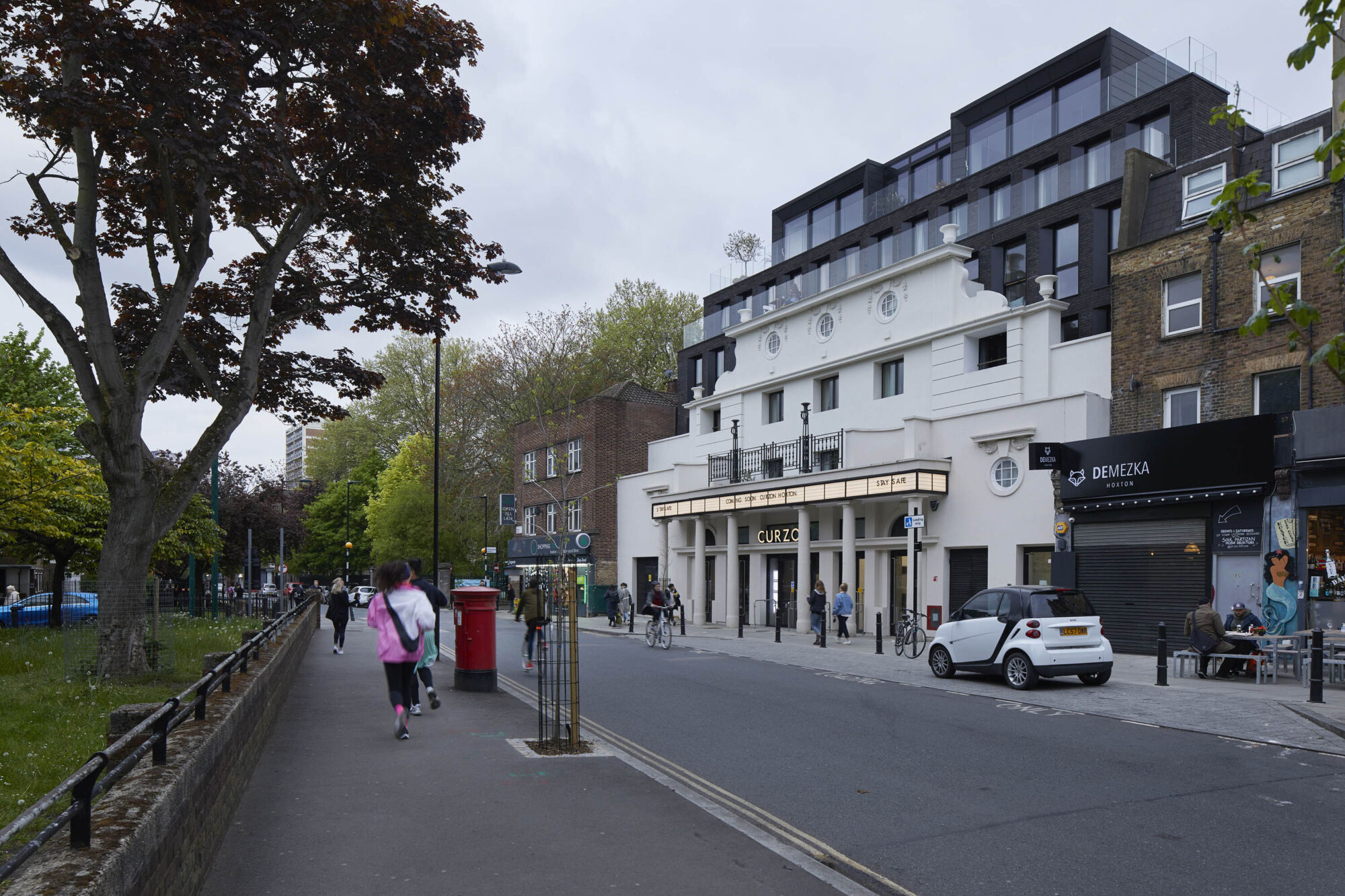 Curzon Cinema Hoxton Casper Mueller Kneer Architects Copyright Paul Riddle 89 A8063