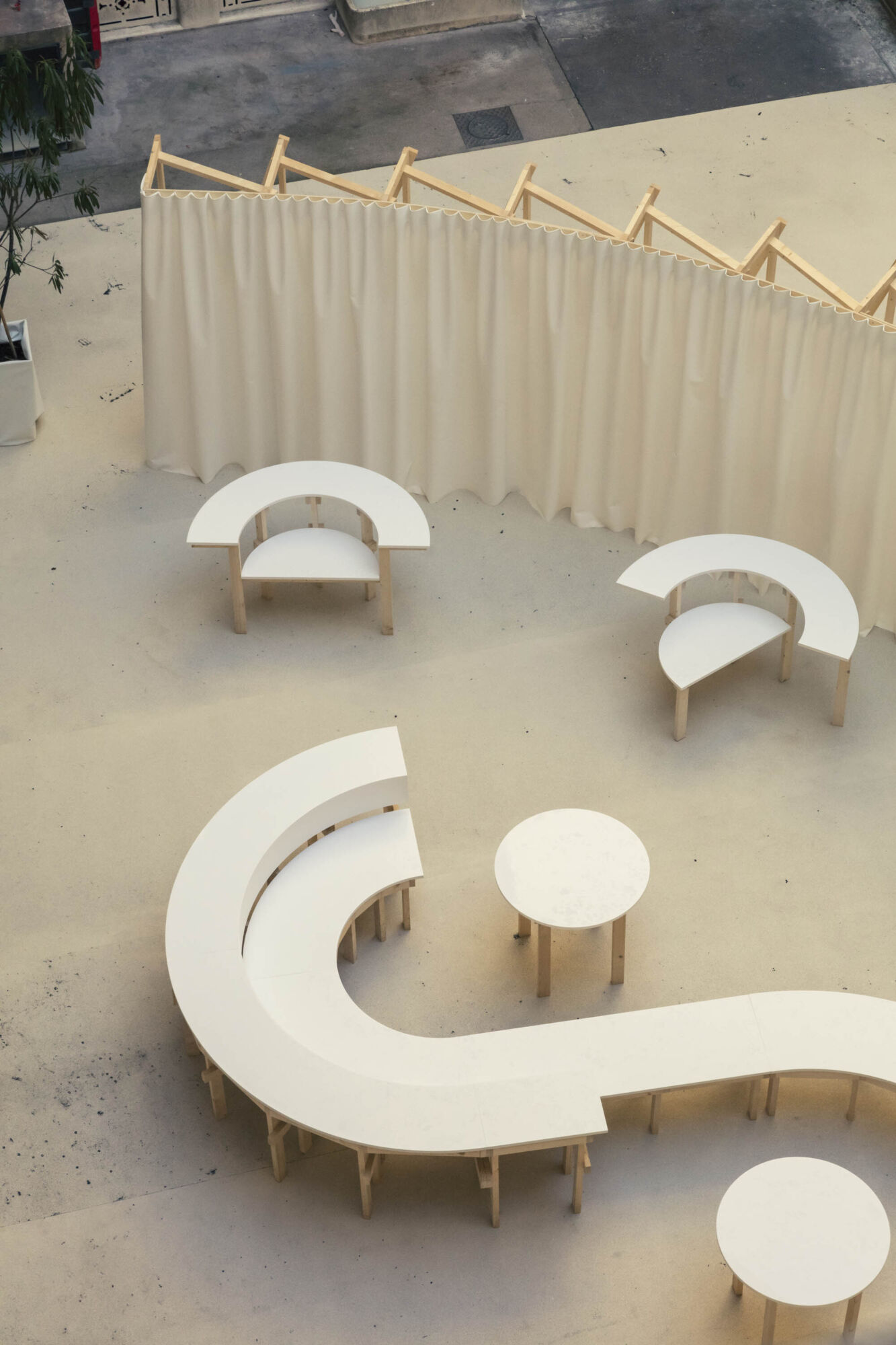 Lemaire Show Room Casper Mueller Kneer Architects Copyright Romain Laprade 028 A5347