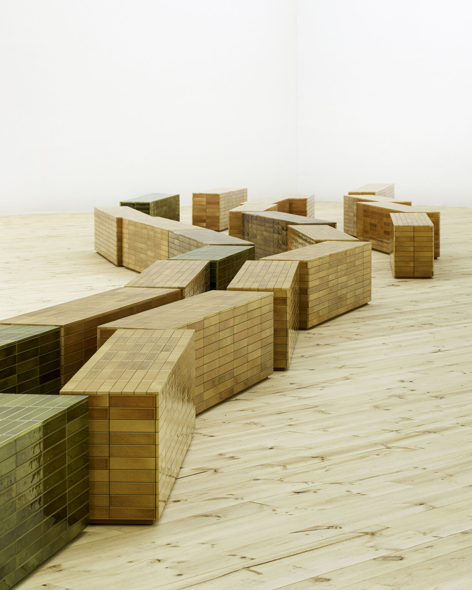 Loewe SS26 Womens September 2025 Casper Mueller Kneer Architects Copyright Paul Riddle 0006