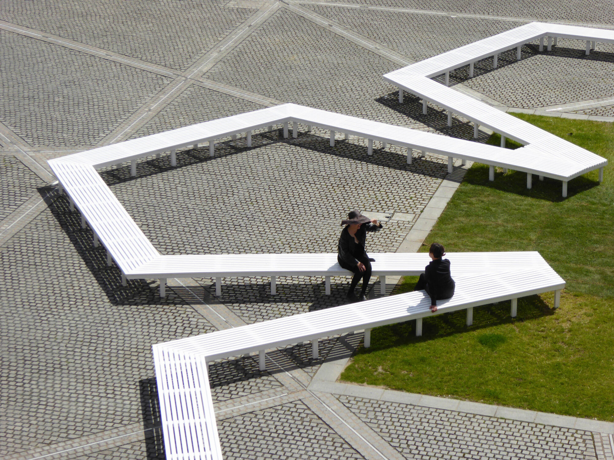 Pentagon Petal Casper Mueller Kneer Architects Copyright Terry Watts P1070683 T