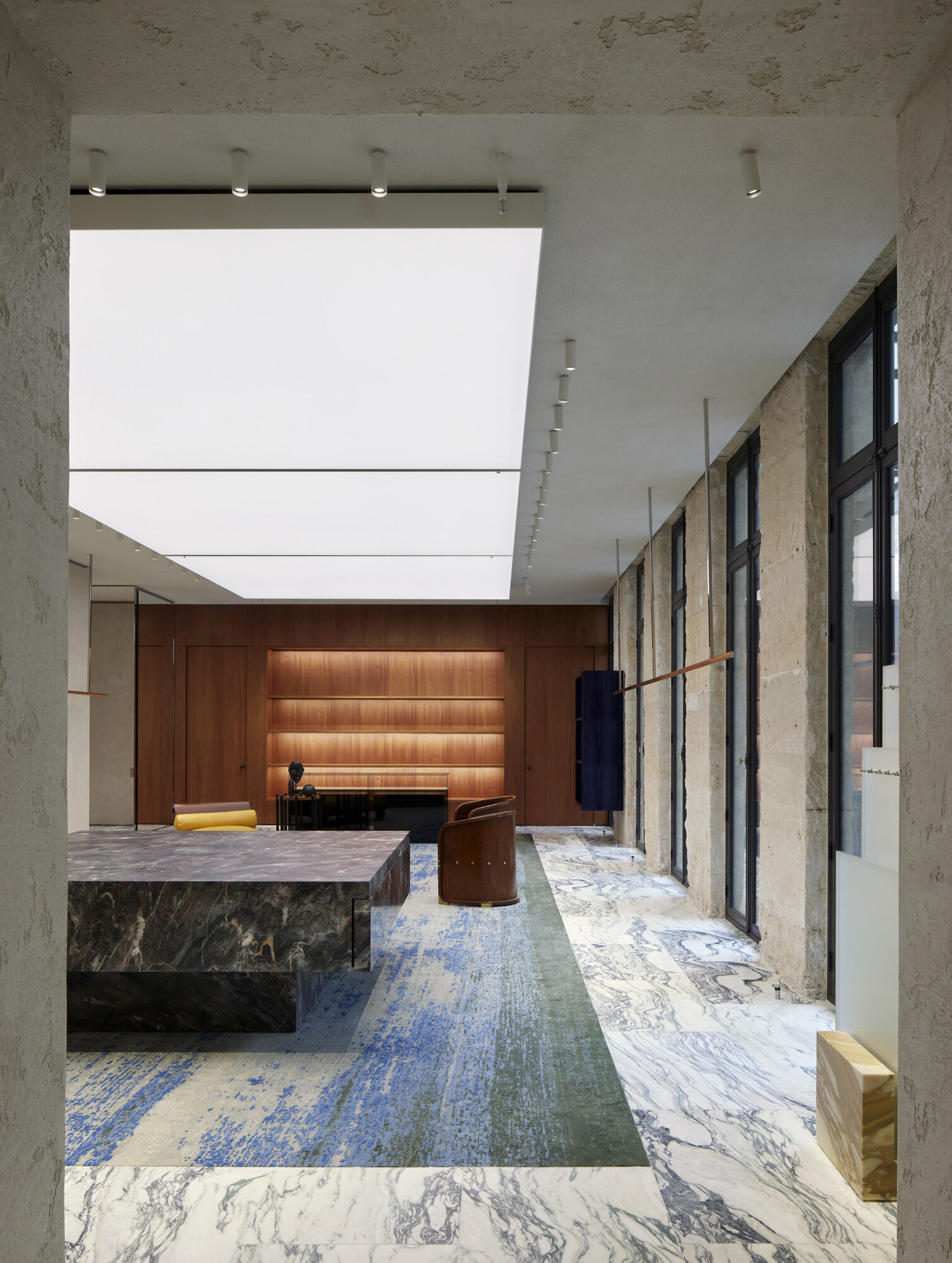 Saint Laurent Avenue Montaigne Paris Casper Mueller Kneer Architects Copyright Paul Riddle 0051