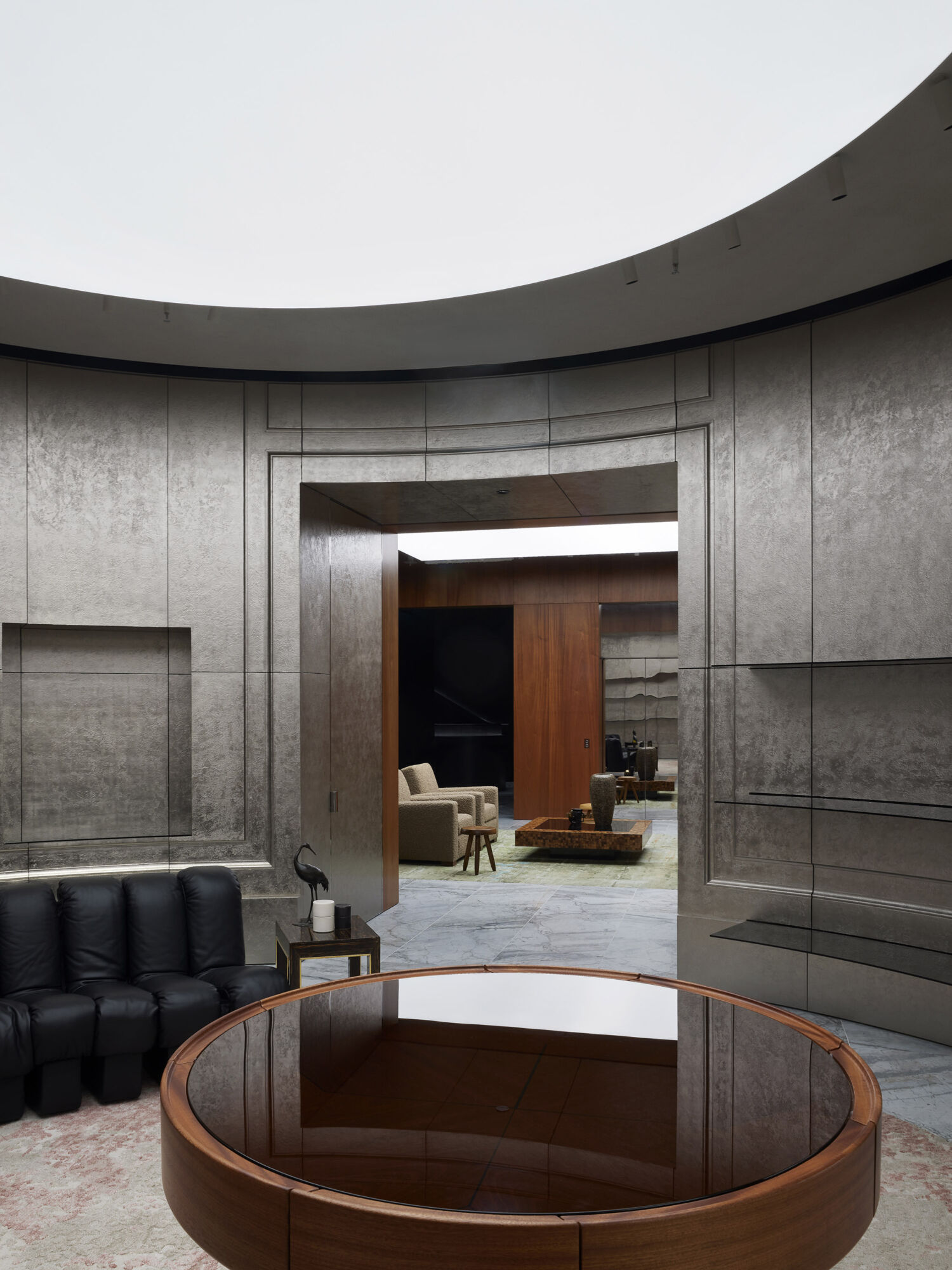 Saint Laurent Avenue Montaigne Paris Casper Mueller Kneer Architects Copyright Paul Riddle 0173