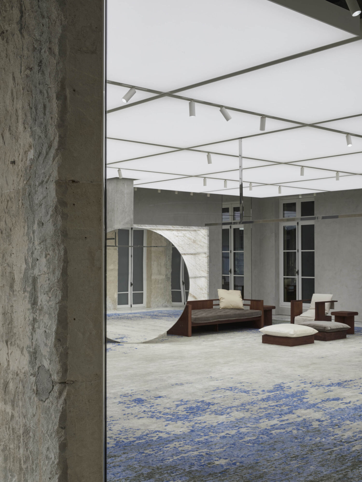 Saint Larent Concept Store Champs Elysees Casper Mueller Kneer Architects Copyright Paul Riddle 89 A2983