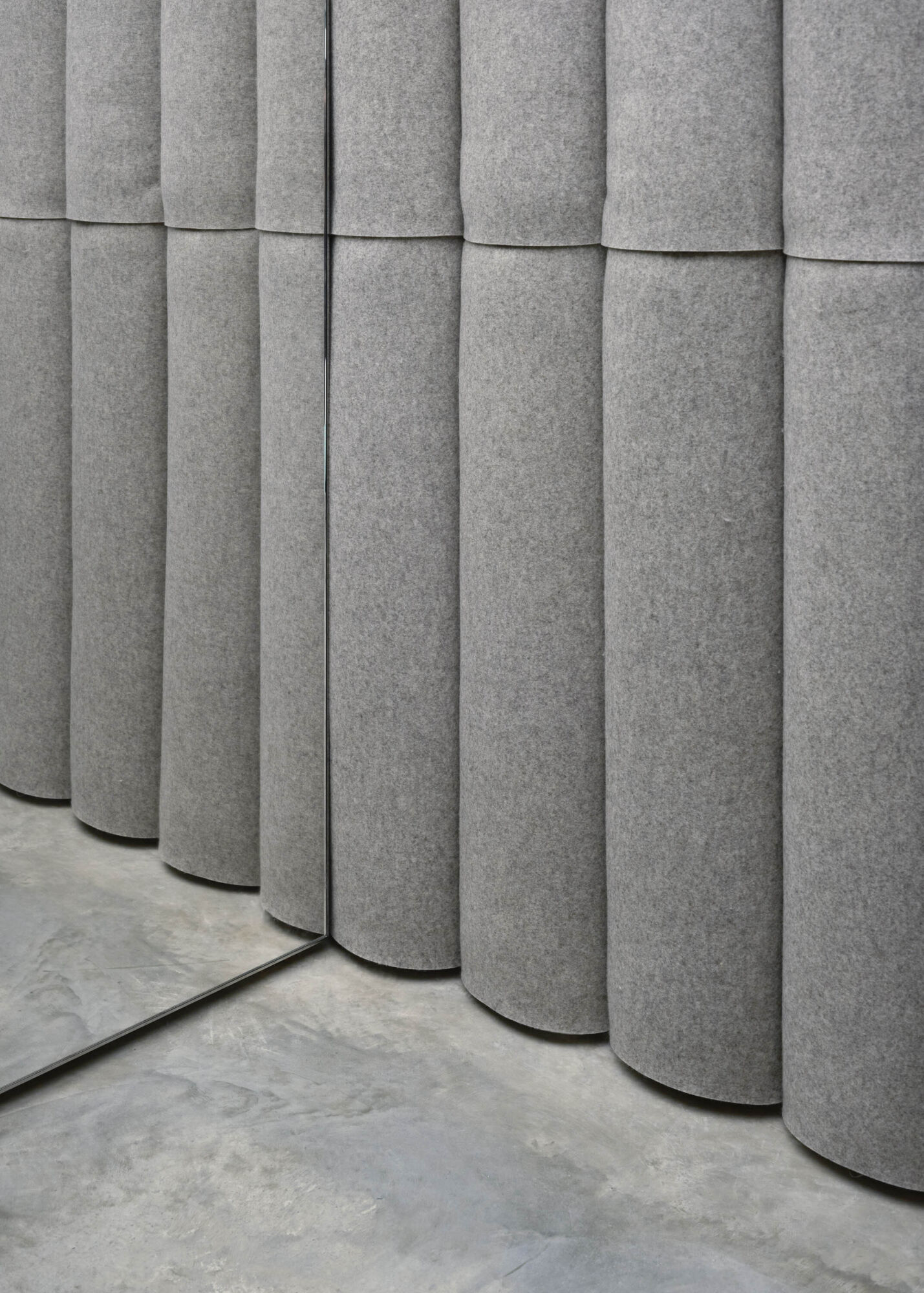 Saint Larent Concept Store Champs Elysees Casper Mueller Kneer Architects Copyright Paul Riddle DSF7758