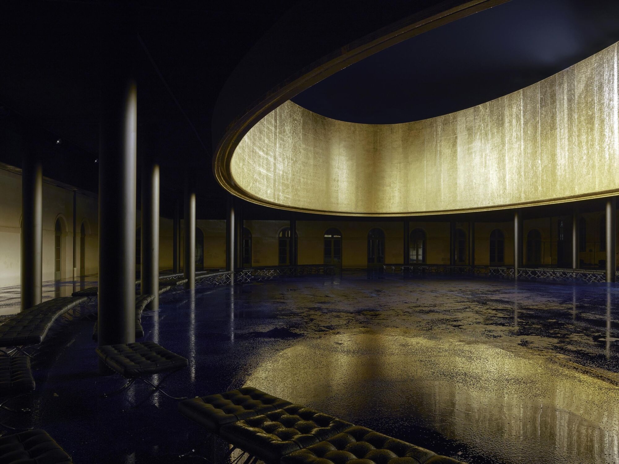 Saint Laurent Runway Show Womens Spring Summer 25 Casper Mueller Kneer Architects Copyright Paul Riddle 0004