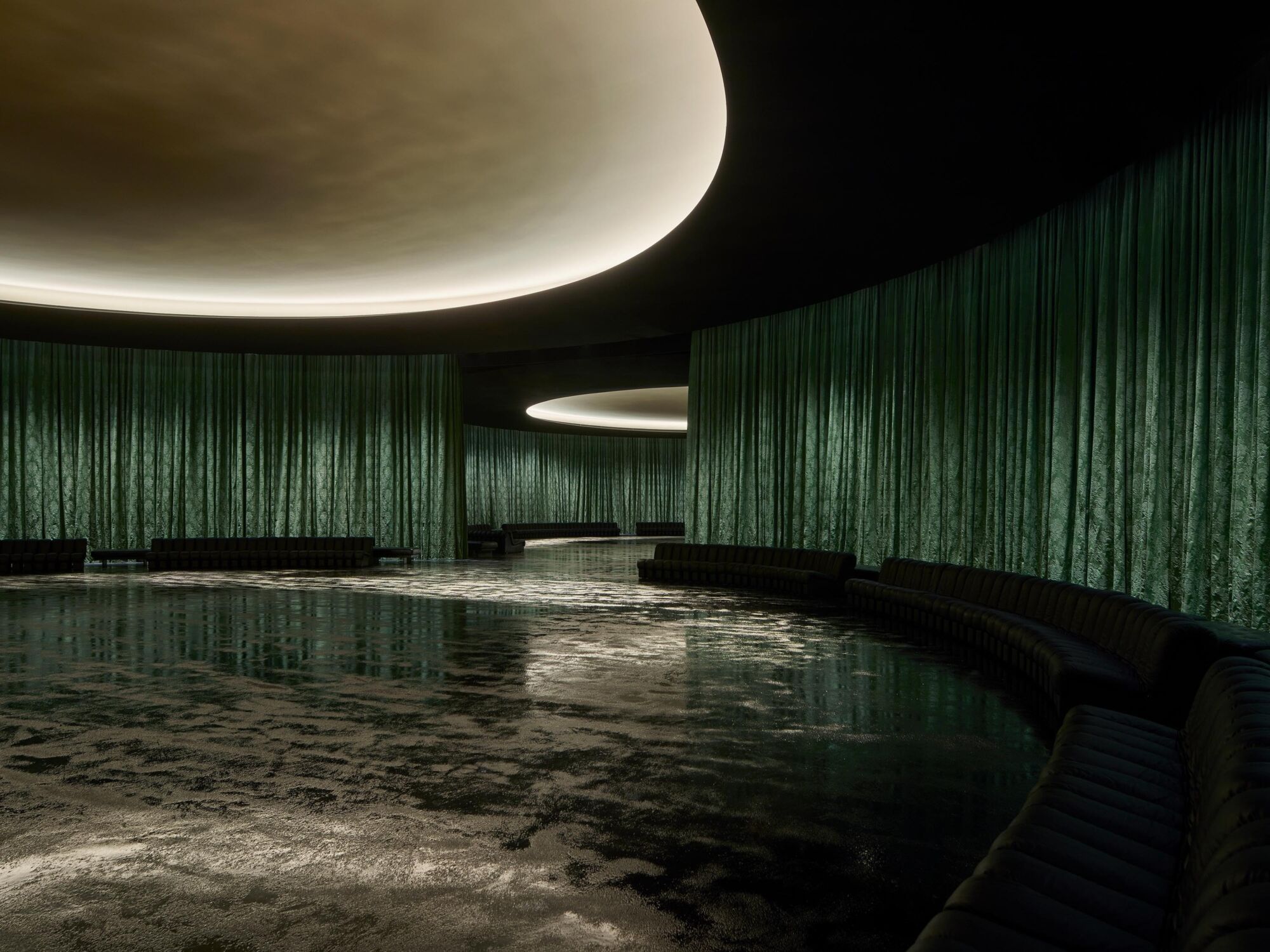 Saint Laurent Runway Show Womens Winter 24 Casper Mueller Kneer Architects Copyright Paul Riddle 89 A5114