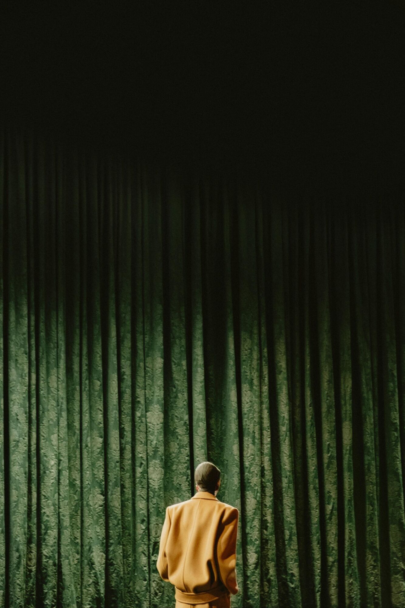 Saint Laurent Runway Show Womens Winter 24 Casper Mueller Kneer Architects Copyright Saint Laurent AMBIANCE00 04 HR