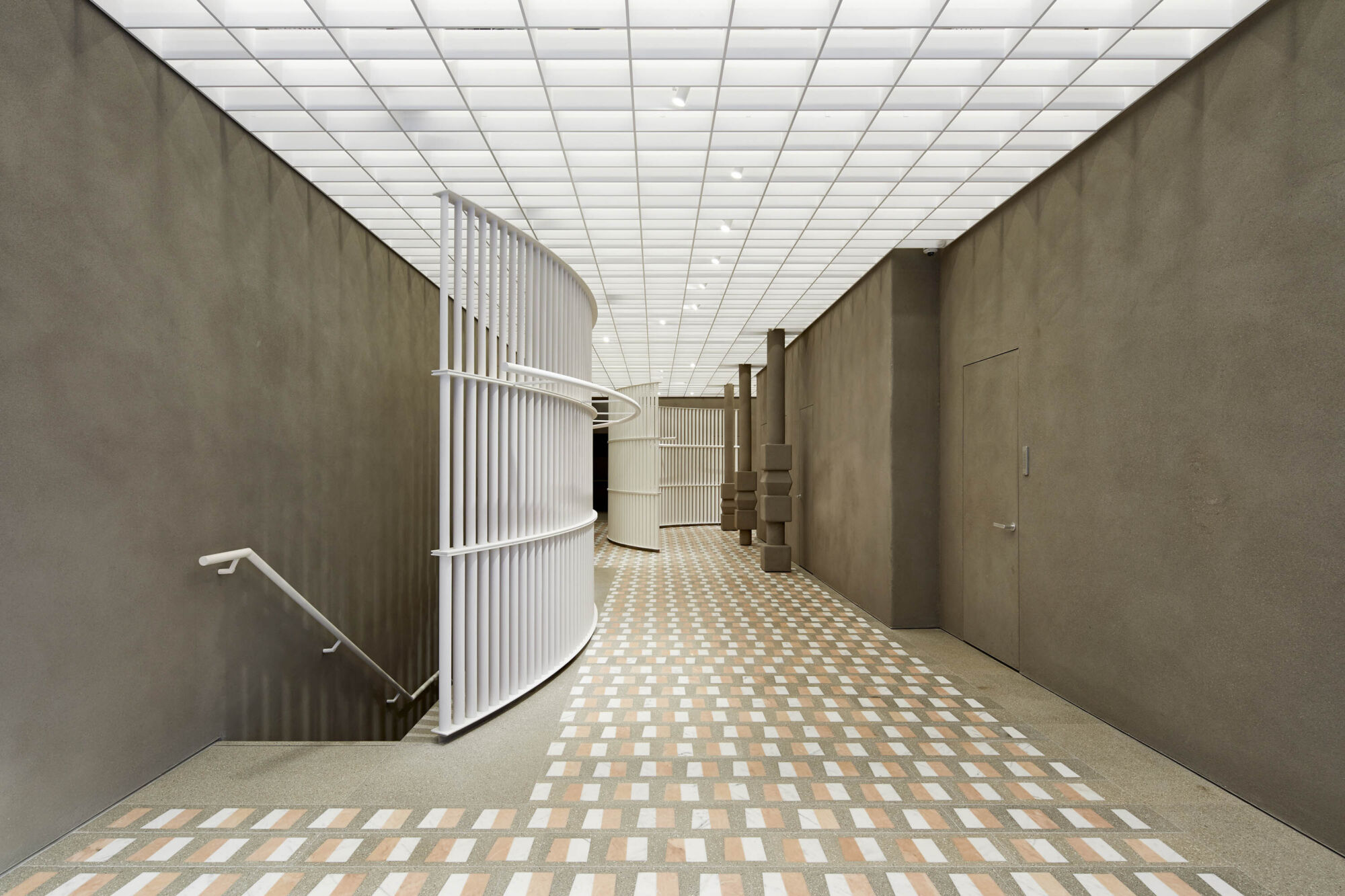 Self Portrait Concept Store Casper Mueller Kneer Architects Copyright Paul Riddle 89 A7091