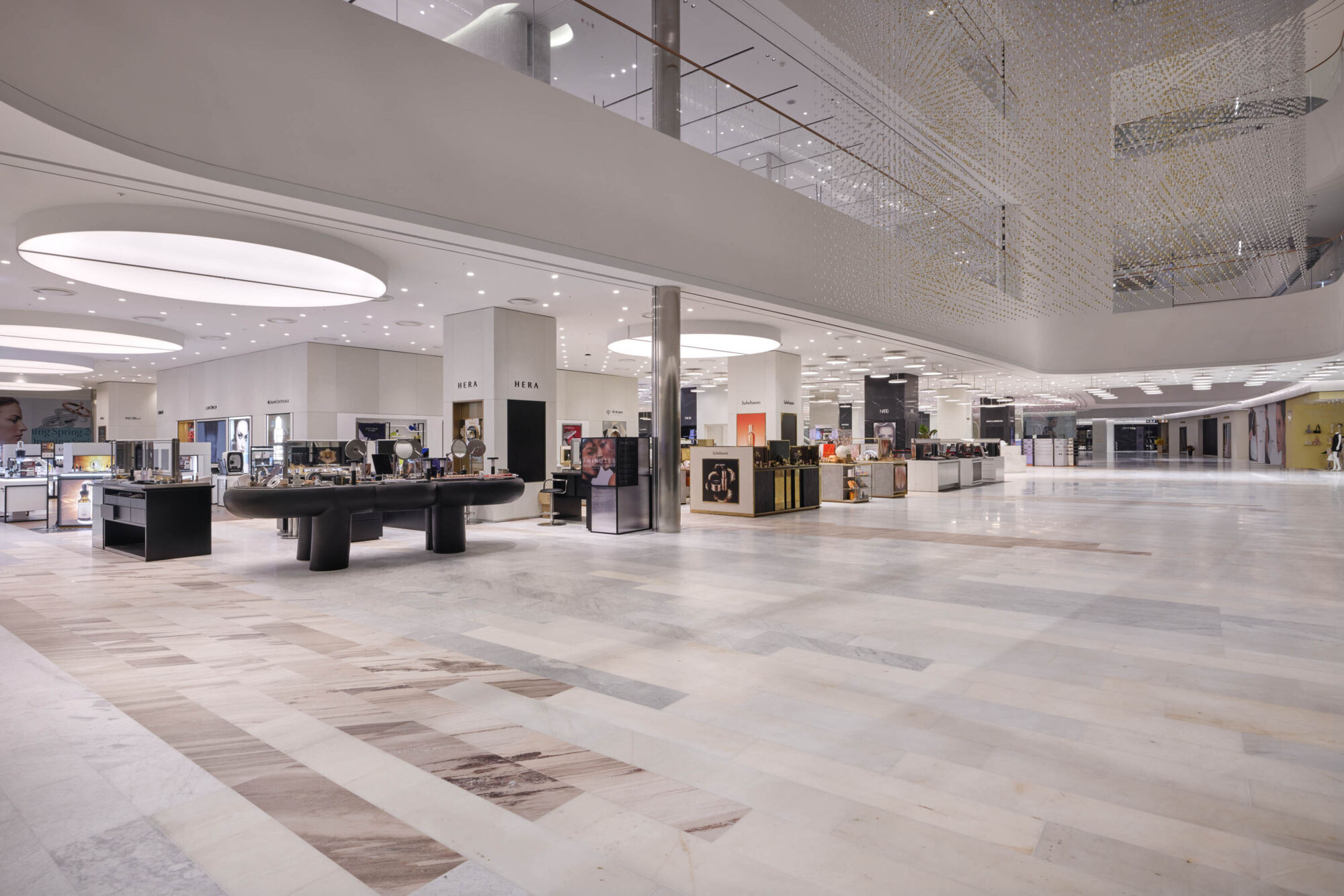 The Hyundai Seoul 1 F Casper Mueller Kneer Architects Copyright Rohspace CMK parc one 6113