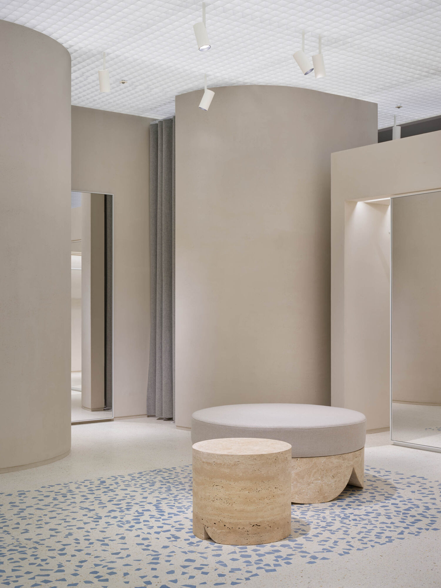 Time Concept Store Casper Mueller Kneer Architects Copyright Rohspace CMK time samsung 3339